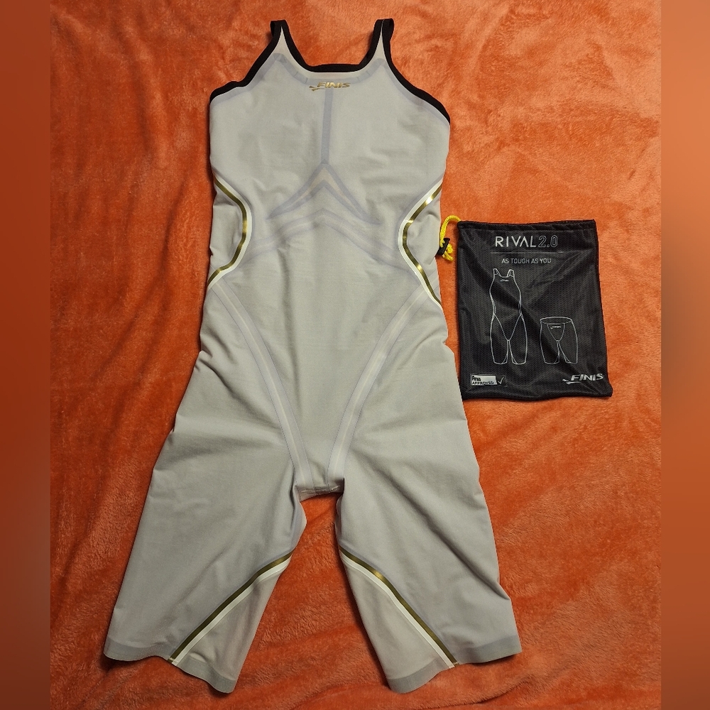 Size 30 FINIS Rival 2.0 Women's Tech Suit Techsuit Swimsuit in White w/ Gold